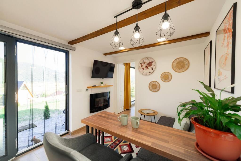 Вилла Cozy Cube - Tiny House Saru Dornei Экстерьер фото